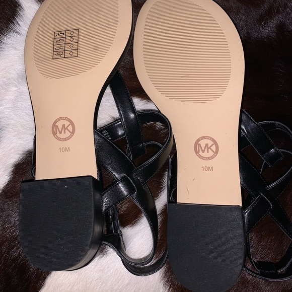 MK SANDALS - Picture 4 of 4